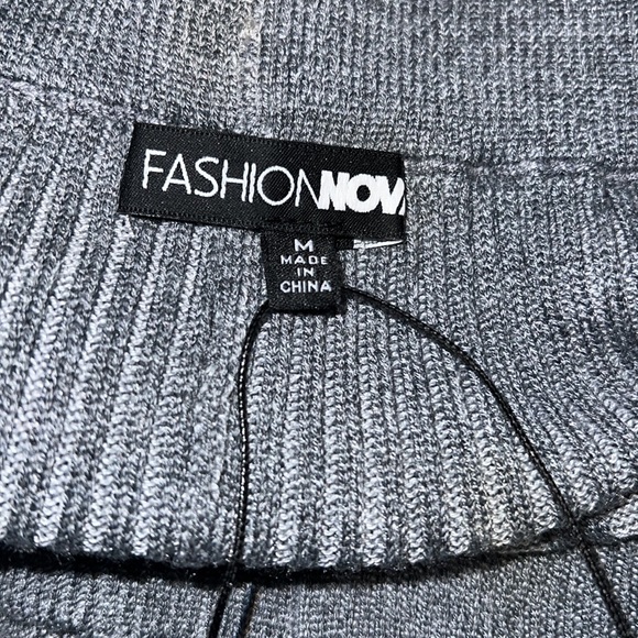 Matching set - Picture 7 of 9